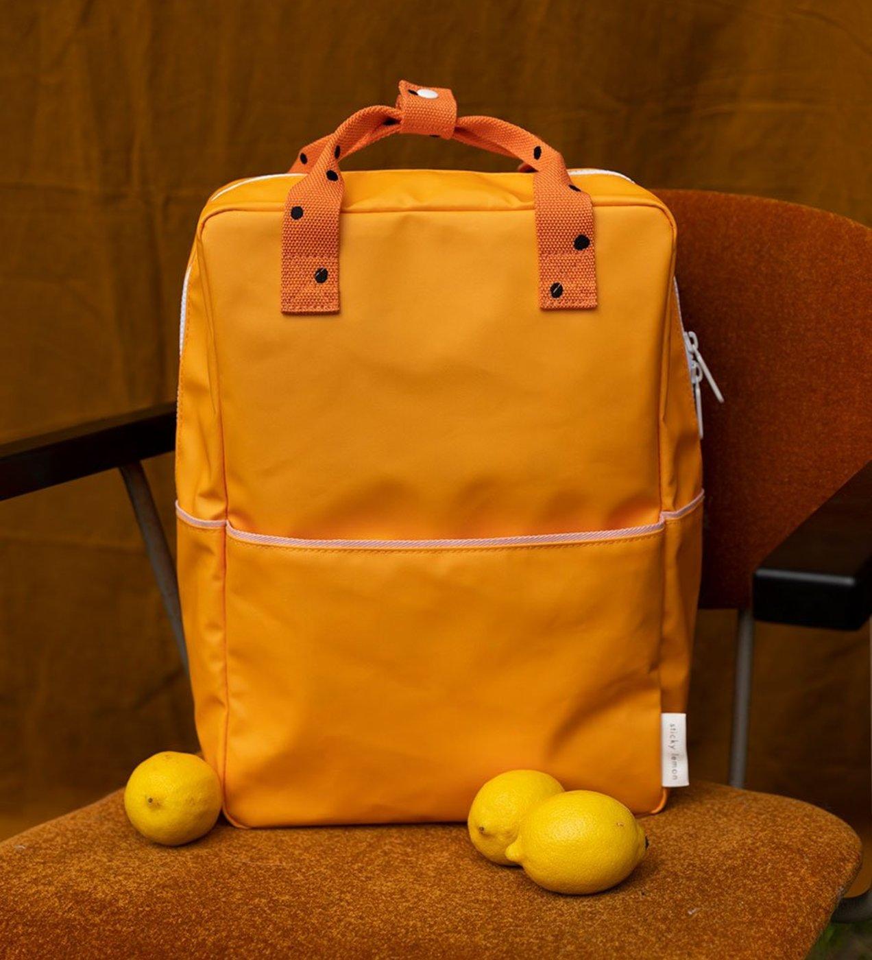 Recyklovaný ruksak | Púpava + mrkva